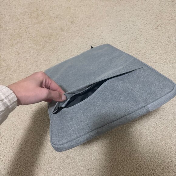 🖤 ProElife 15" Laptop Sleeve – Gray (for 2023–2025 MacBook Air 15") 🖤 - Picture 4 of 11